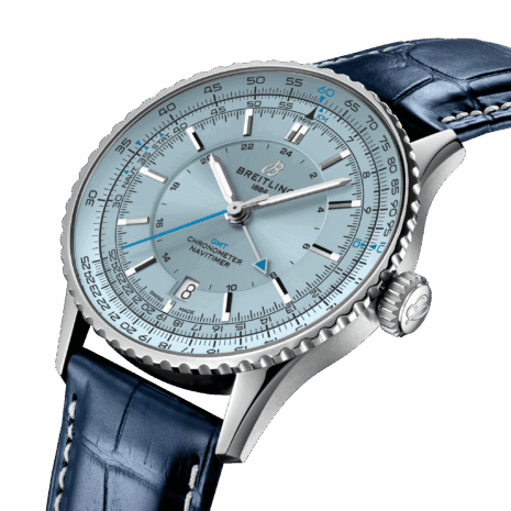 a32310171c1p1-navitimer-automatic-gmt-41-three-quarter