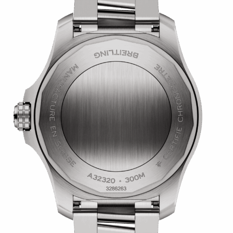 a32320101c1a1-avenger-automatic-gmt-44-back