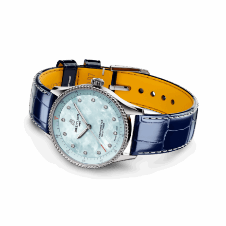 a77320171c1p1-navitimer-32-rolled-up-2