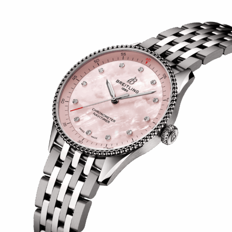 a77320d91k1a1-navitimer-32-three-quarter-2