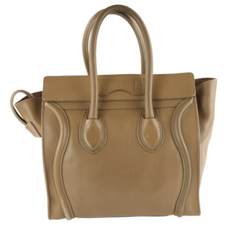celine-luggage-micro-brown-leather-tote-1-1-960-960_bd0548e6-6615-490d-80bc-562d6cae1220
