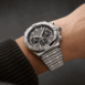 eb0134101m1e1-chronomat-b01-42-on-wrist