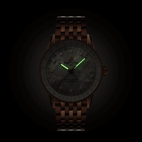 r17327211a1r1-navitimer-automatic-36-lumes