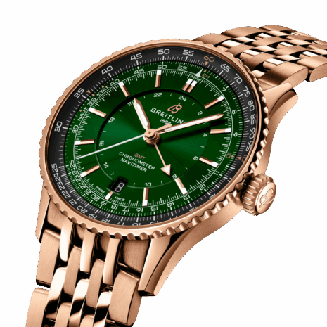 r32310251l1r1-navitimer-automatic-gmt-41-three-quarter