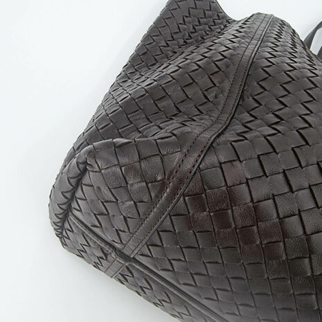 second-hand-bottega-veneta-bottega-veneta-intrecciato-tote-in-brown-886749