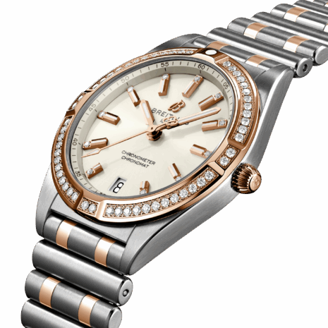 u77310591a1u1-chronomat-32-three-quarter